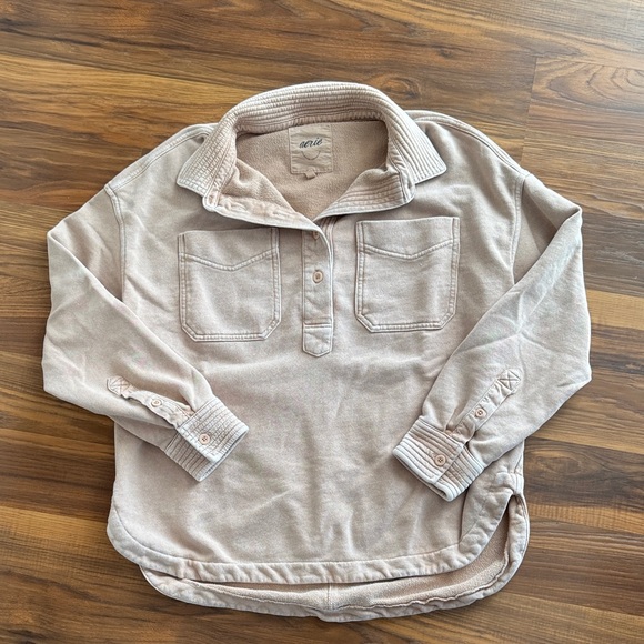 Top - Picture 1 of 1